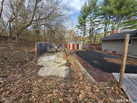 9 Deerbrook Road Norwich CT 06360