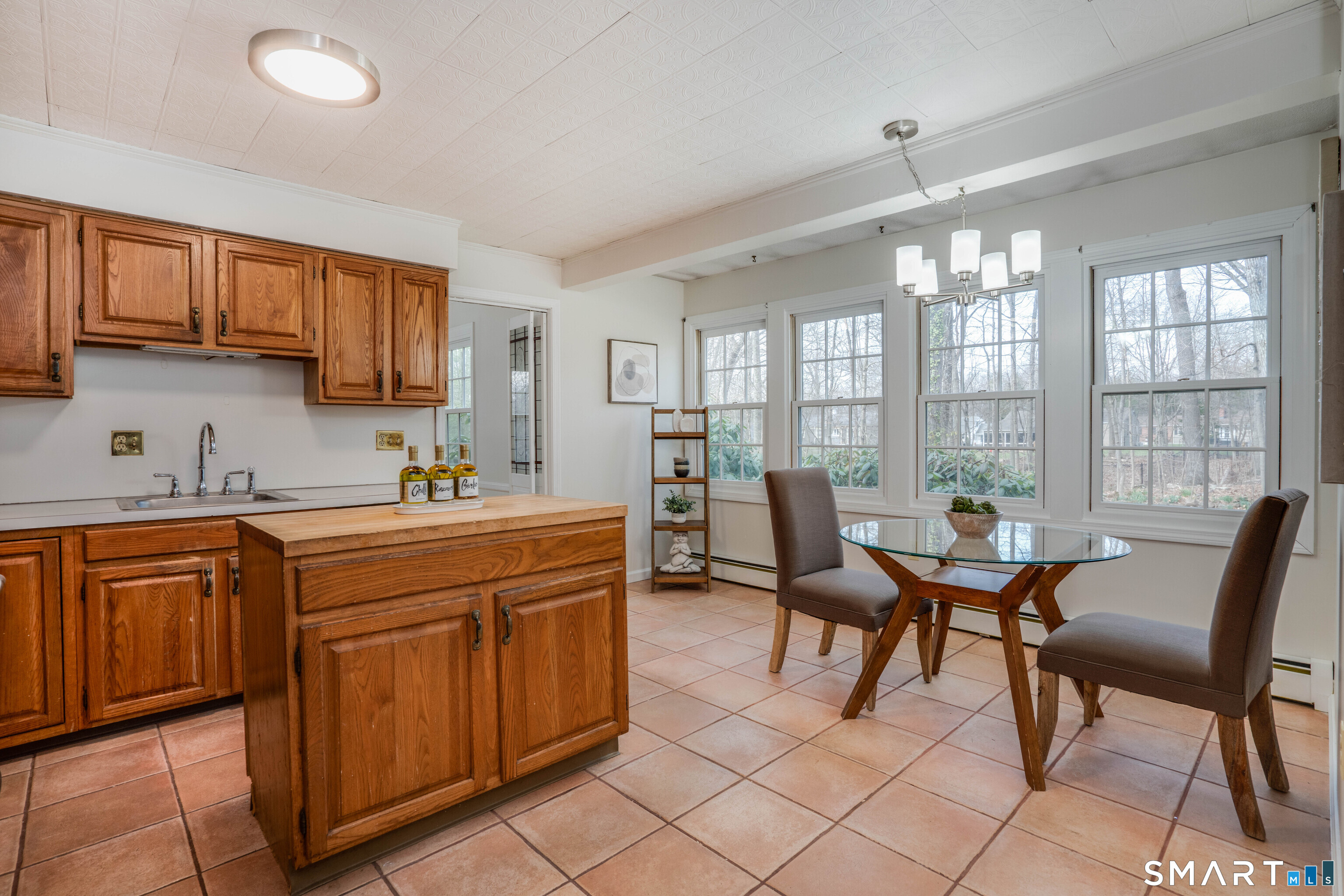 17 Michael Drive Farmington CT 06032