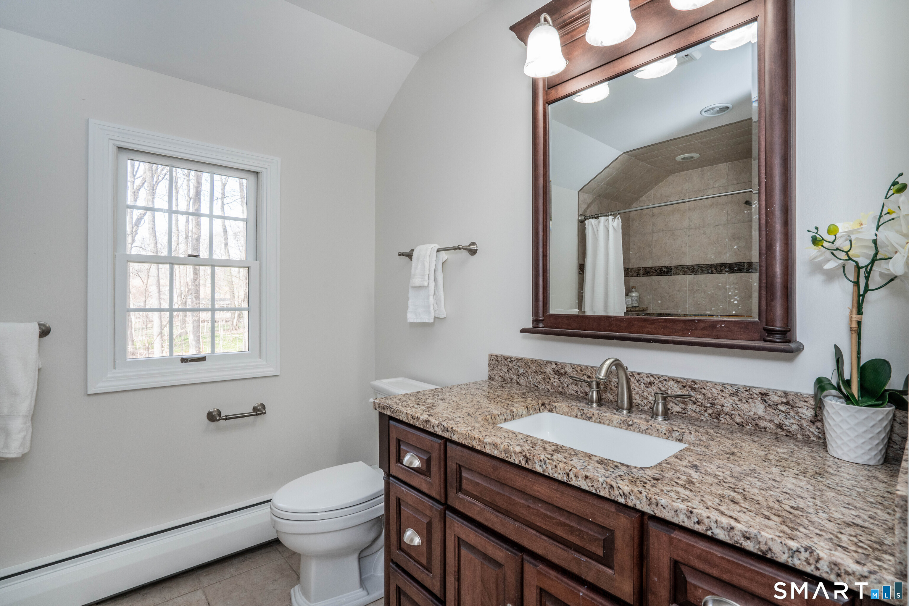 17 Michael Drive Farmington CT 06032