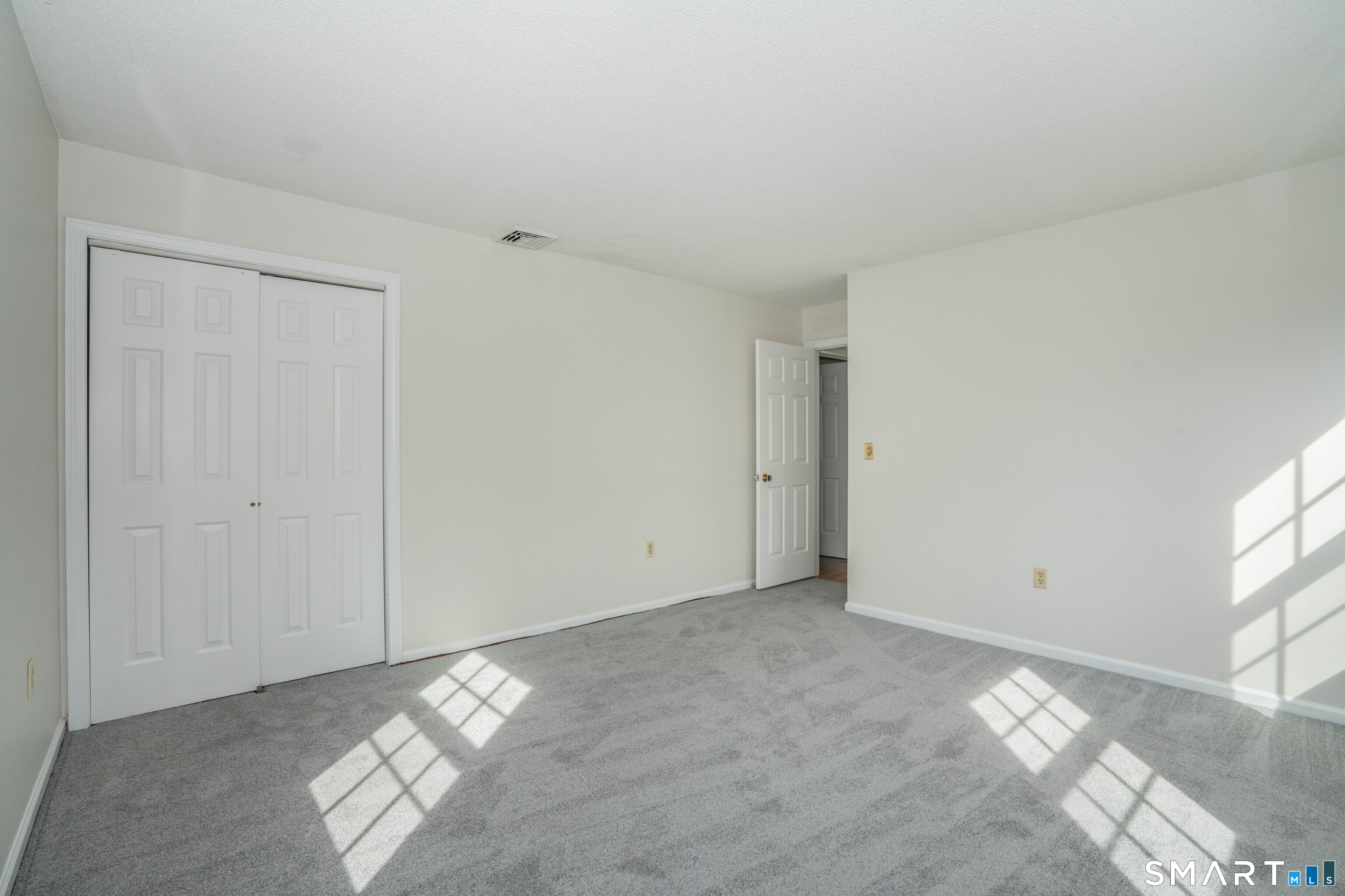 17 Michael Drive Farmington CT 06032