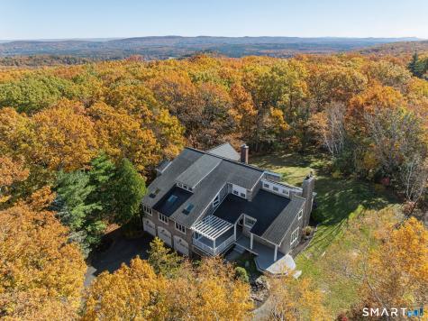 8 Andrew Drive Canton CT 06019