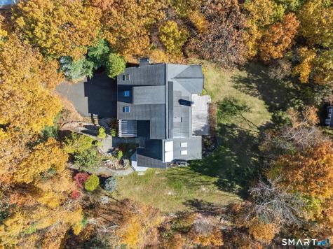 8 Andrew Drive Canton CT 06019