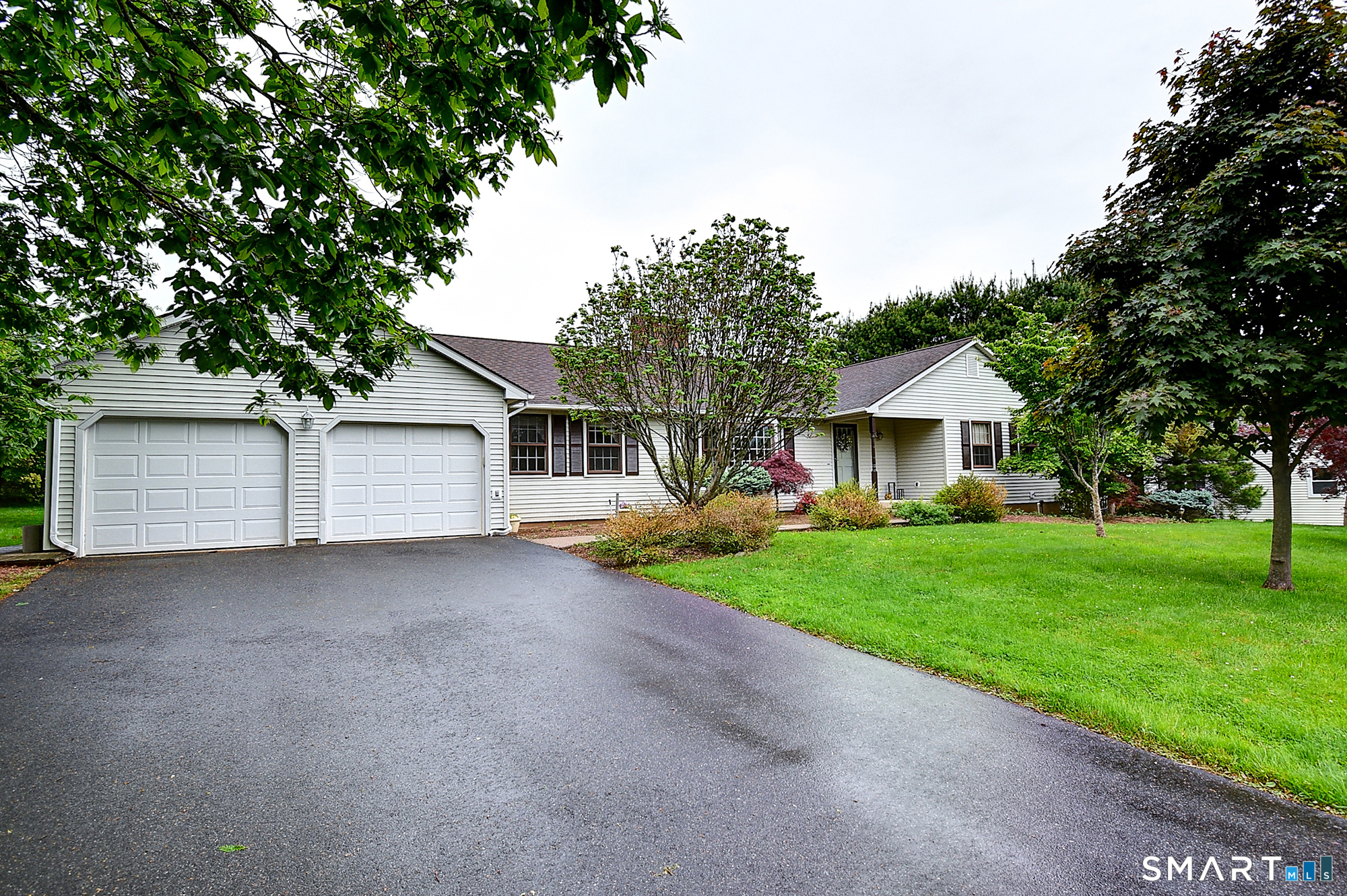80 Grist Mill Road Wethersfield CT 06109