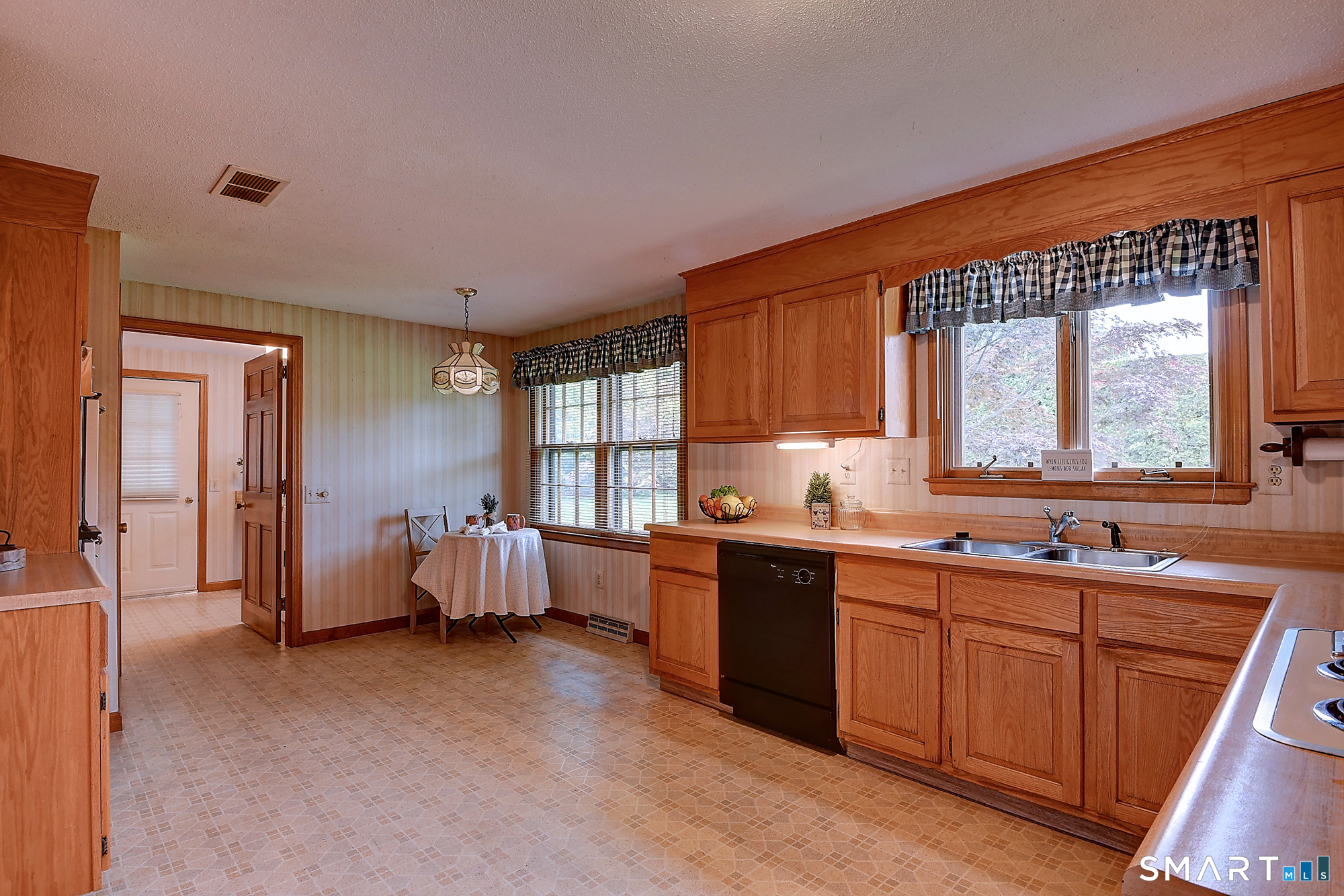 80 Grist Mill Road Wethersfield CT 06109