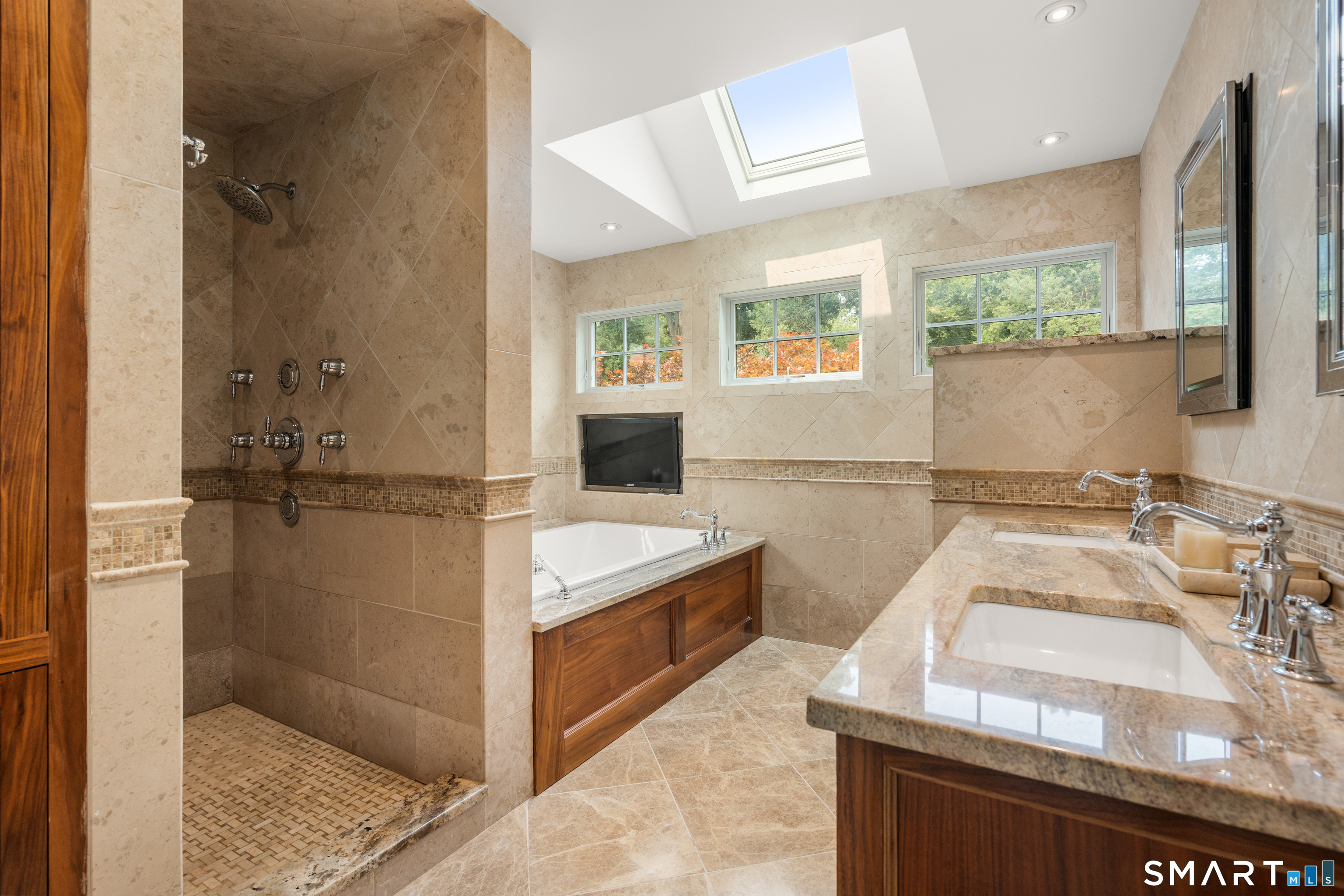 42 Anvil Road Fairfield CT 06890