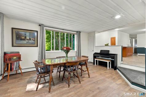 170 West Mountain Road Simsbury CT 06070