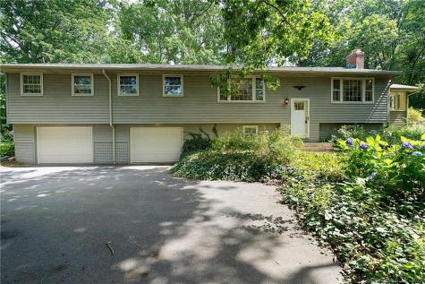 4 Oak Drive Marlborough CT 06447