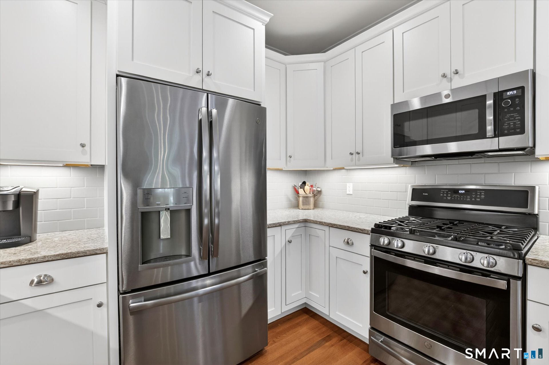 8 Carson Way Simsbury CT 06070