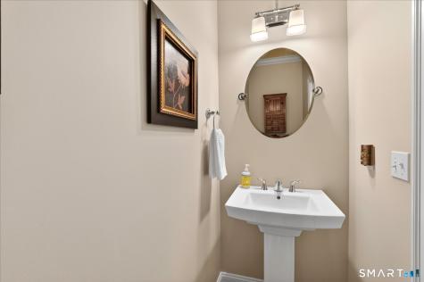 8 Carson Way Simsbury CT 06070