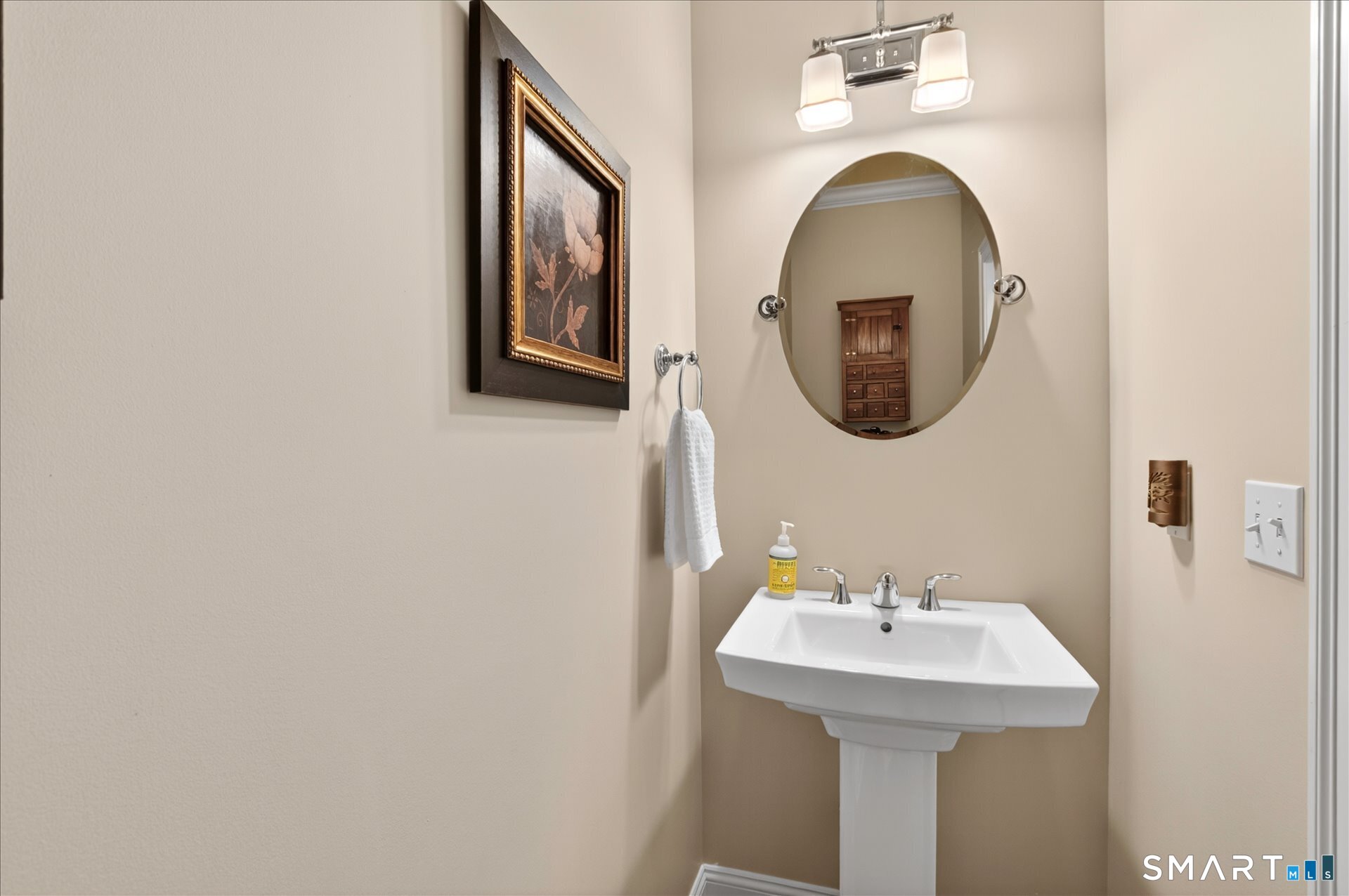 8 Carson Way Simsbury CT 06070