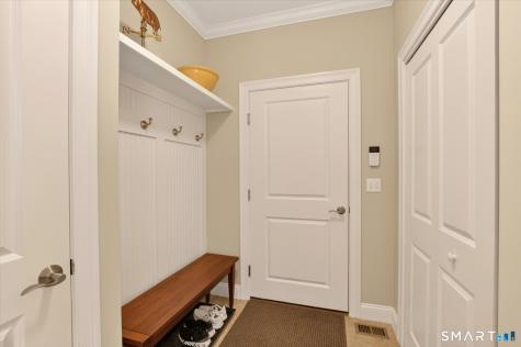 8 Carson Way Simsbury CT 06070