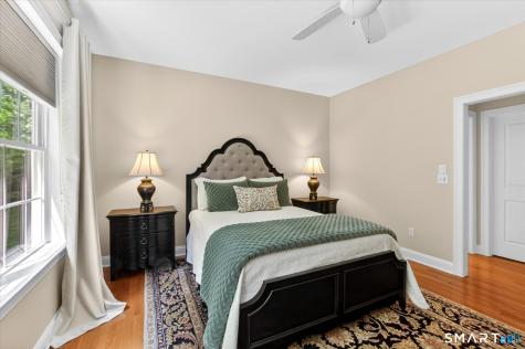 8 Carson Way Simsbury CT 06070