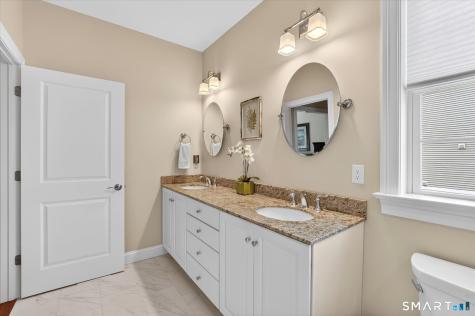 8 Carson Way Simsbury CT 06070