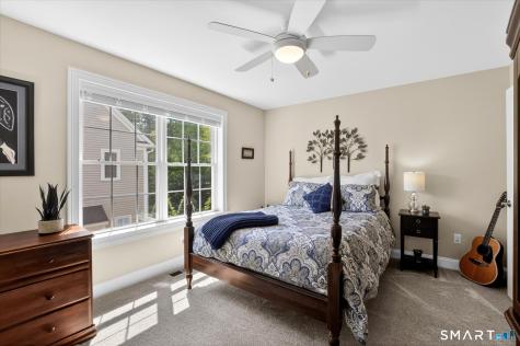 8 Carson Way Simsbury CT 06070