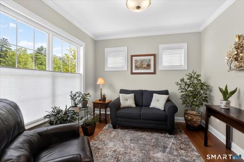 8 Carson Way Simsbury CT 06070