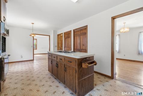 20 Brookwood Drive Newtown CT 06470