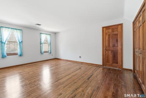 20 Brookwood Drive Newtown CT 06470