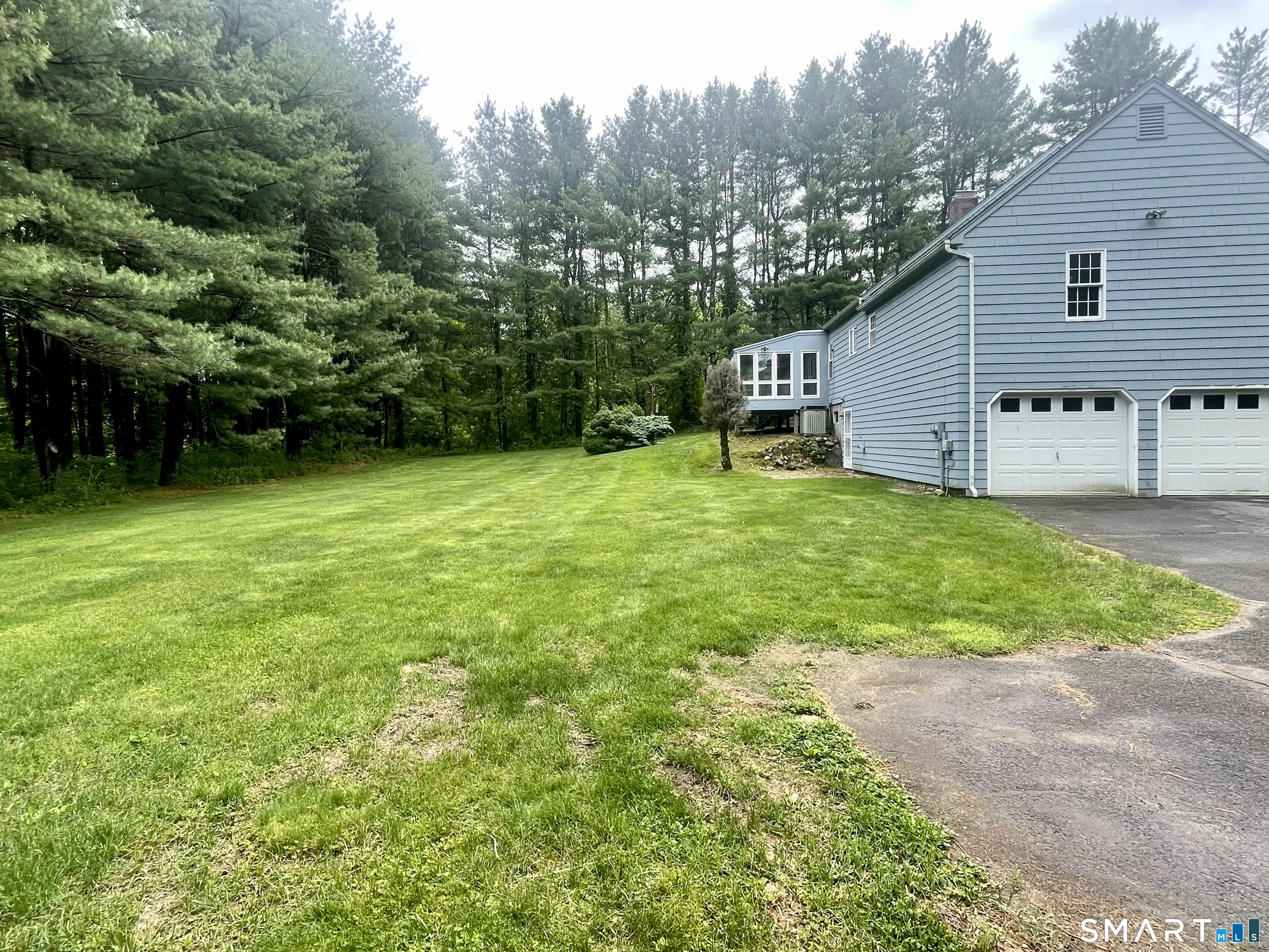 20 Brookwood Drive Newtown CT 06470