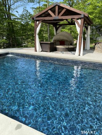 250 Ivy Hill Road Ridgefield CT 06877