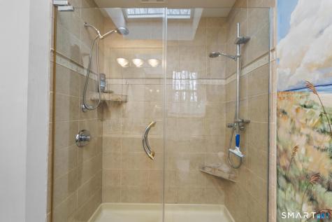 46 Burnwood Drive Bloomfield CT 06002