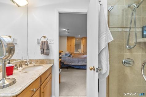 46 Burnwood Drive Bloomfield CT 06002