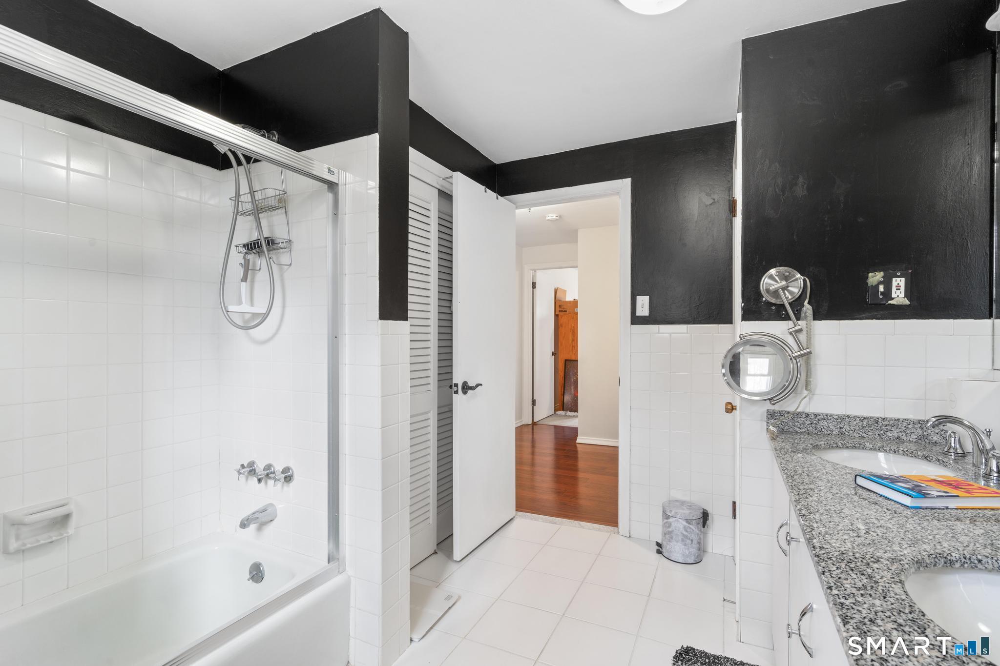 46 Burnwood Drive Bloomfield CT 06002