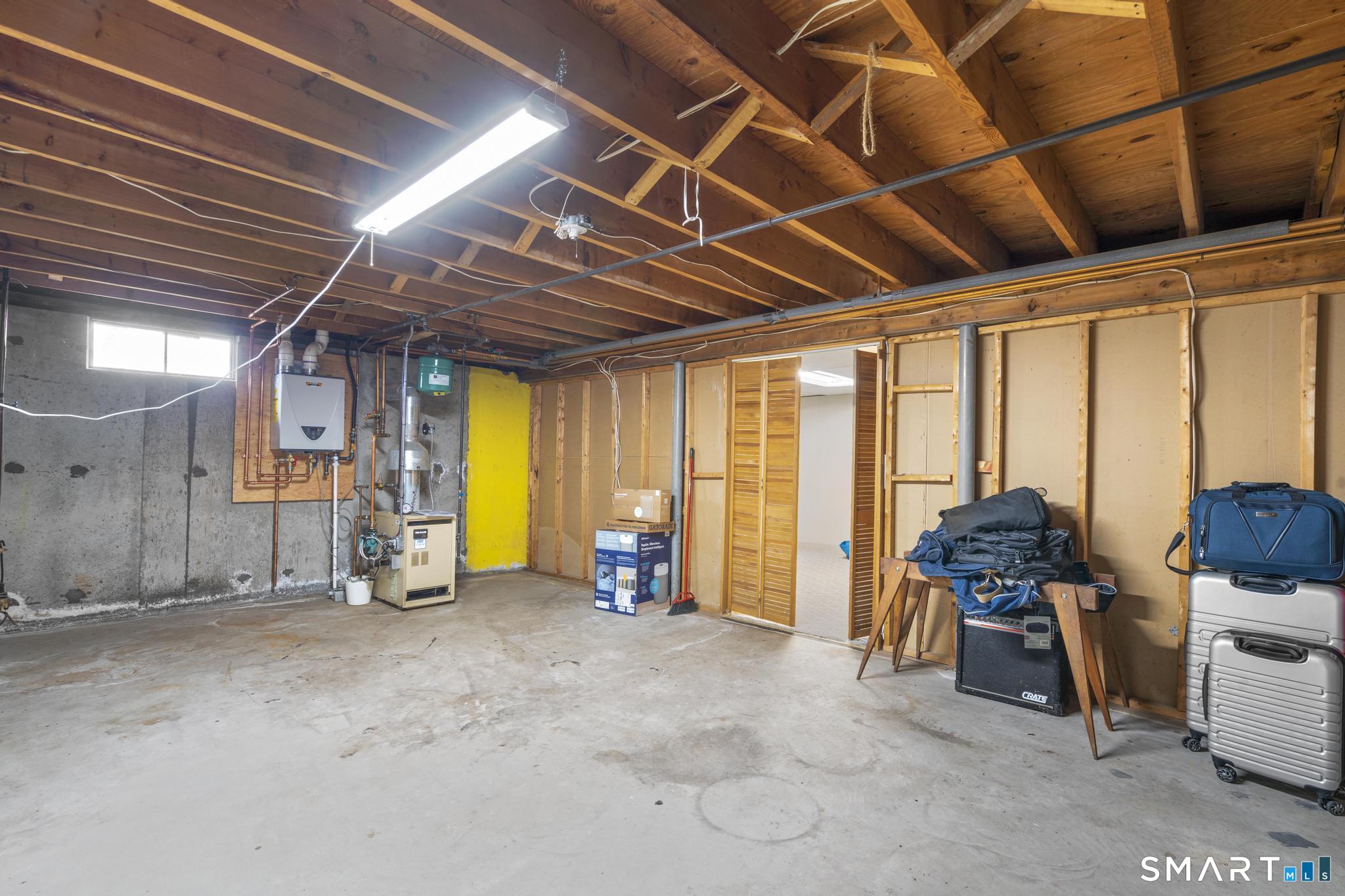 46 Burnwood Drive Bloomfield CT 06002