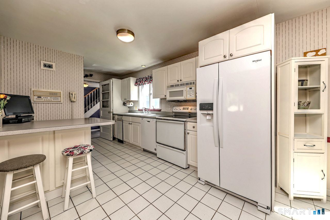 519 Ferry Road Orange CT 06477
