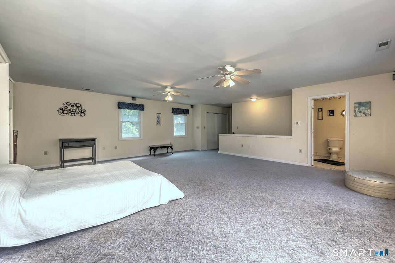 519 Ferry Road Orange CT 06477
