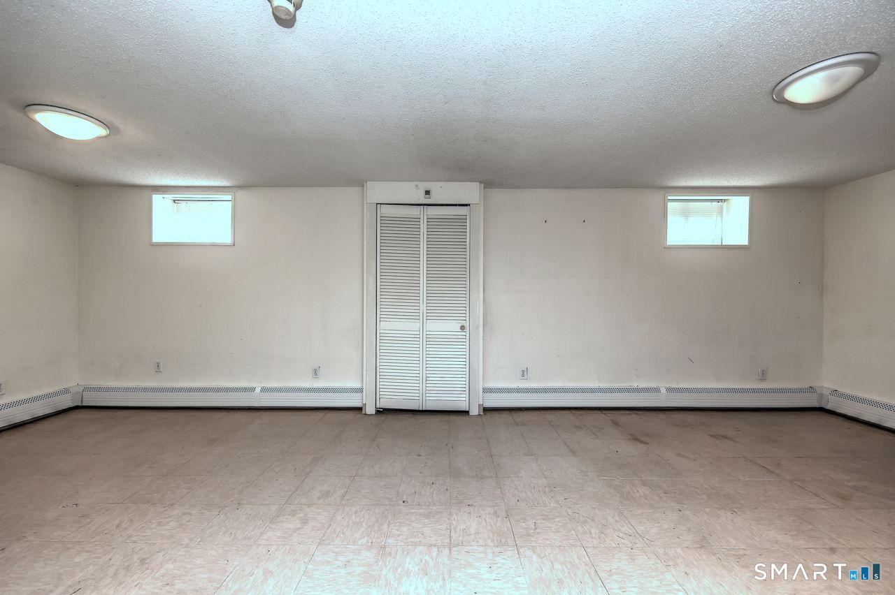 519 Ferry Road Orange CT 06477