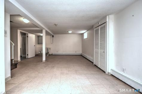 519 Ferry Road Orange CT 06477