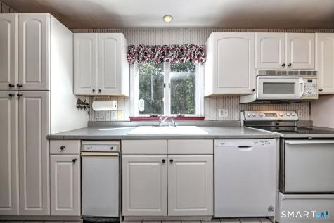 519 Ferry Road Orange CT 06477
