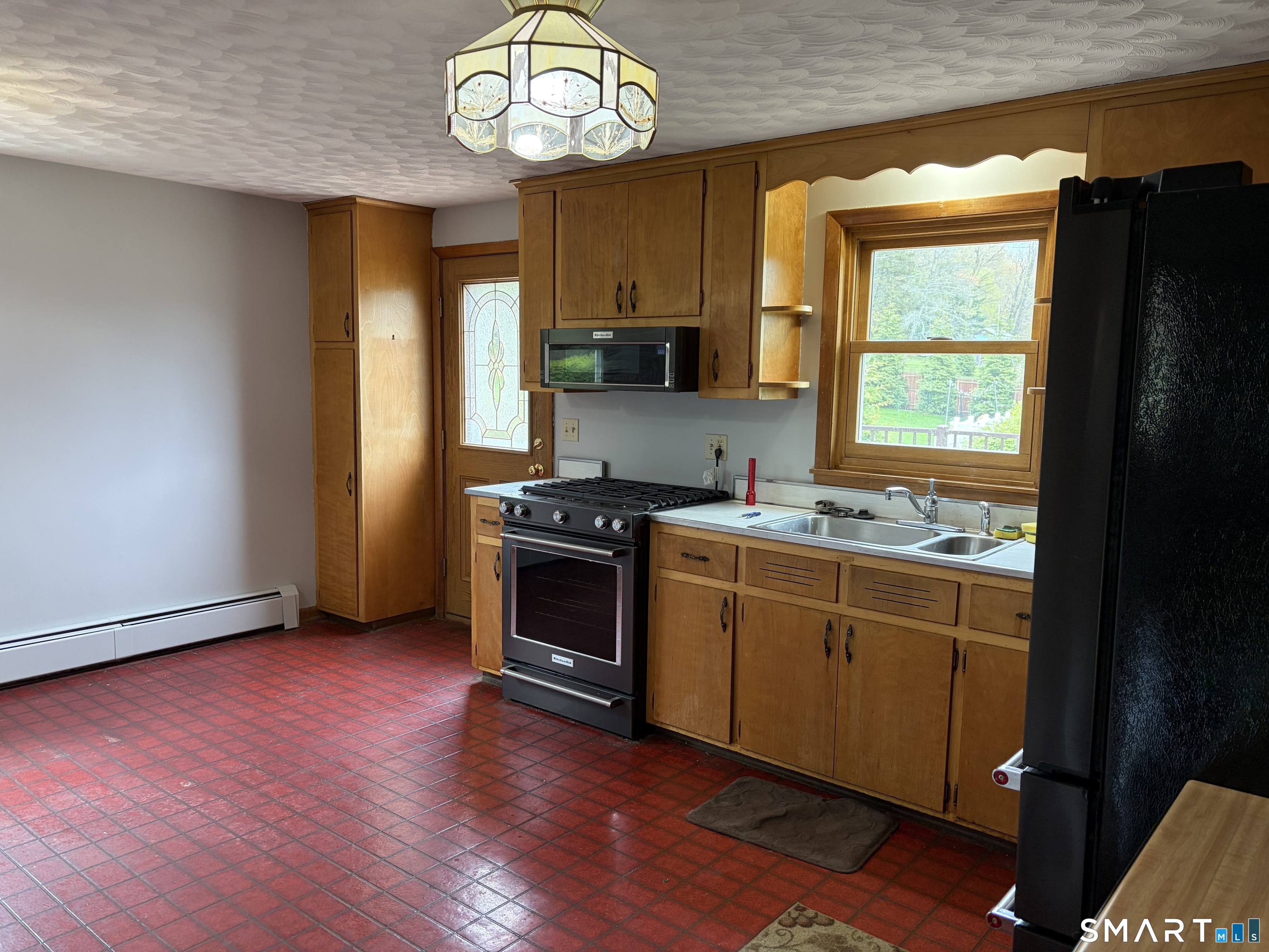 577 Old Post Road Tolland CT 06084