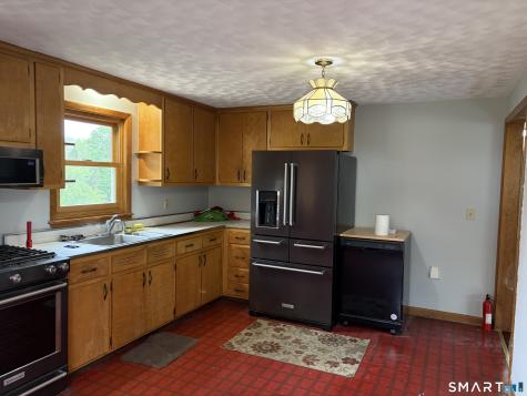 577 Old Post Road Tolland CT 06084