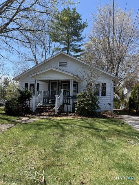 11 Cottage Street Putnam CT 06260