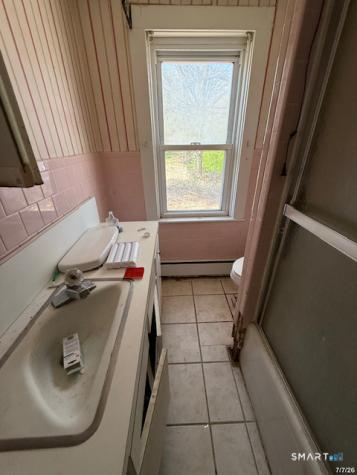 11 Cottage Street Putnam CT 06260