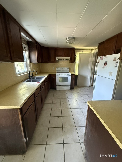 11 Cottage Street Putnam CT 06260