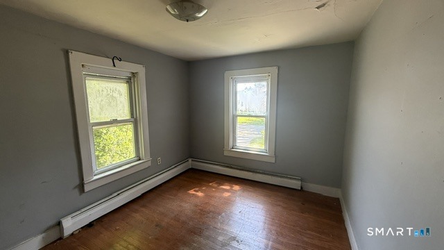 11 Cottage Street Putnam CT 06260