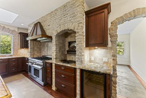 15 Mountain View Drive Weston CT 06883