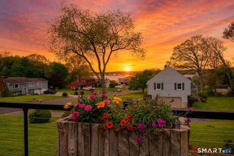8 East Wharf Road Waterford CT 06385