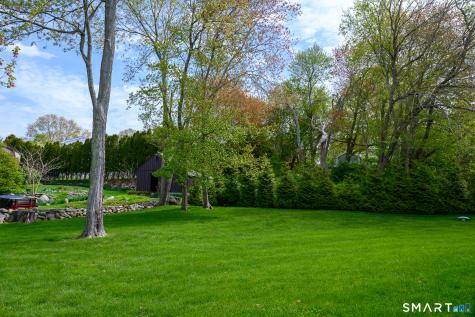 8 East Wharf Road Waterford CT 06385