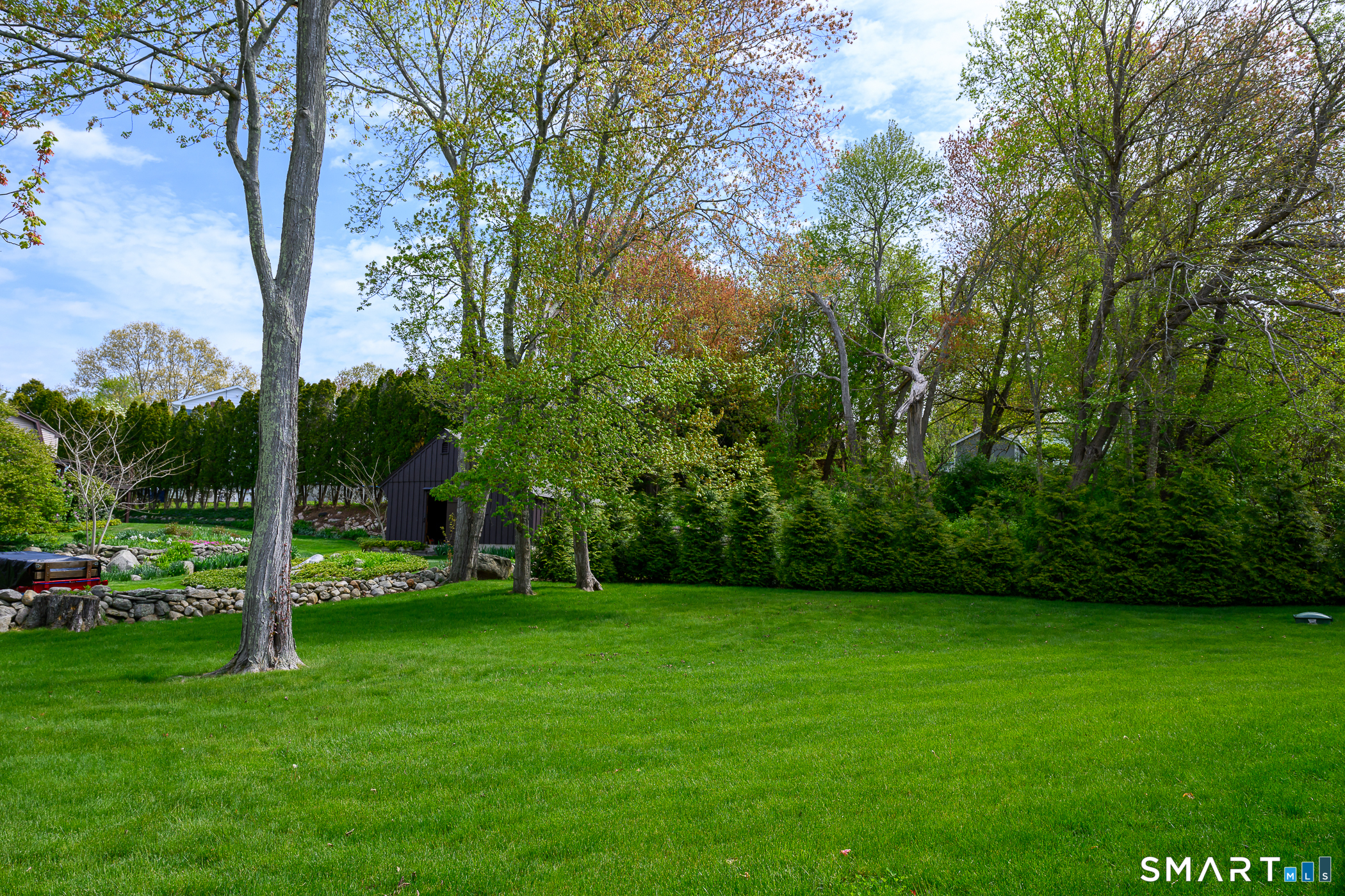 8 East Wharf Road Waterford CT 06385