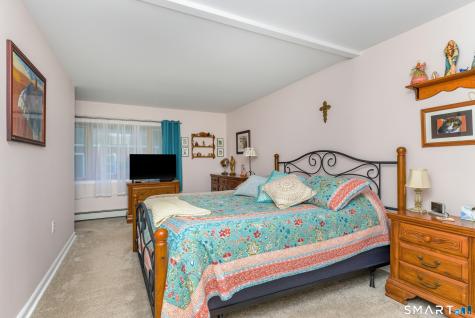 435 West Shepard Avenue Hamden CT 06514