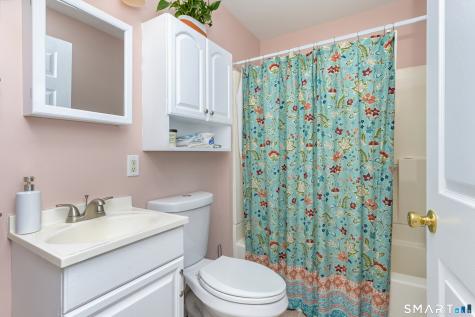 435 West Shepard Avenue Hamden CT 06514