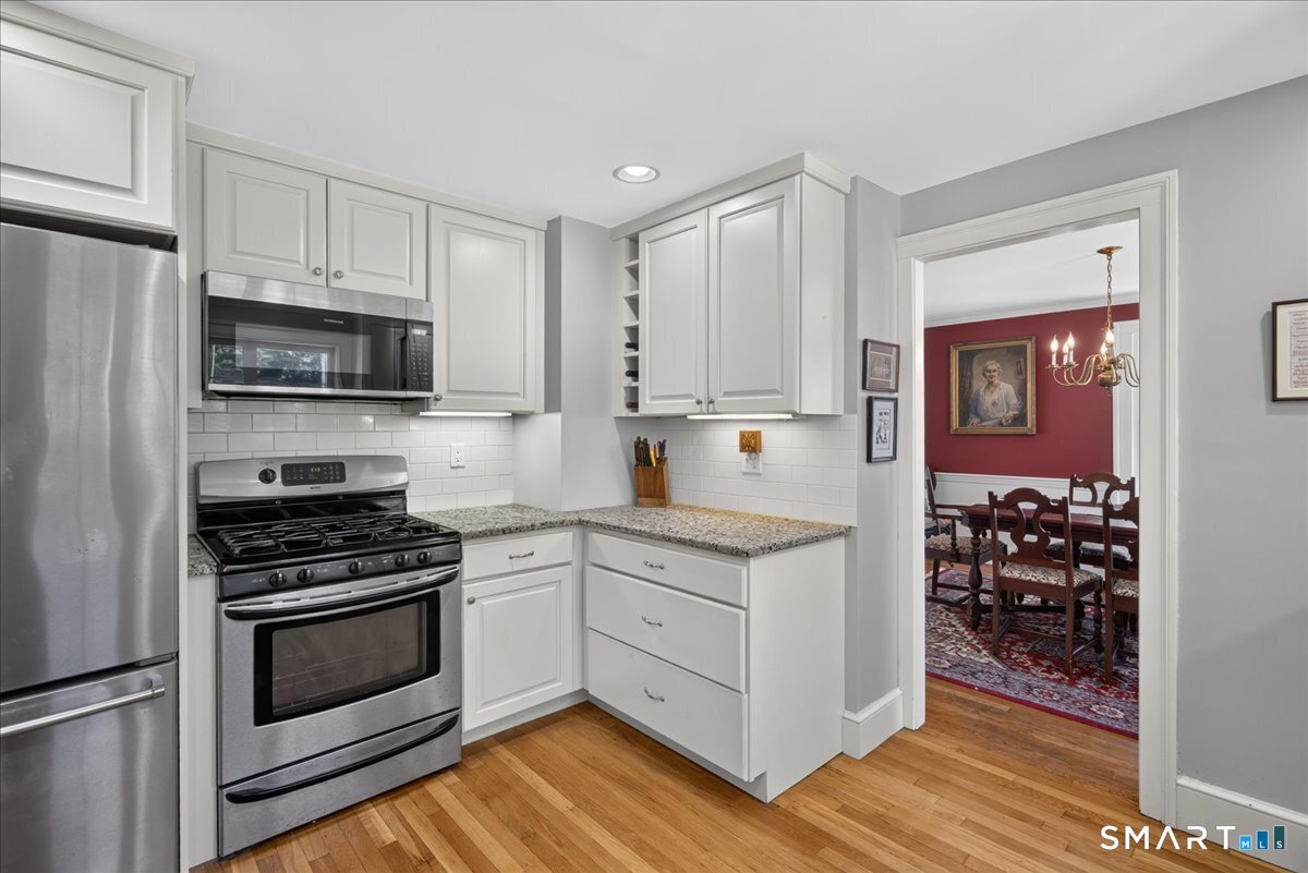 41 Greenway Street Hamden CT 06517