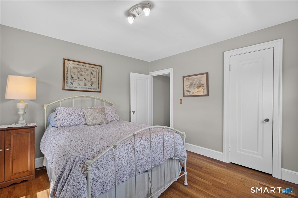 41 Greenway Street Hamden CT 06517