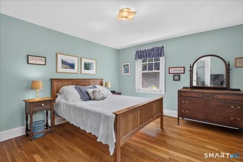 41 Greenway Street Hamden CT 06517