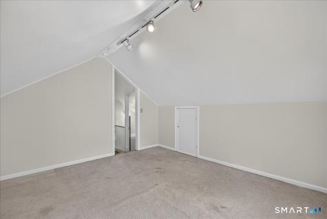 41 Greenway Street Hamden CT 06517