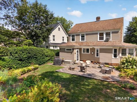 41 Greenway Street Hamden CT 06517