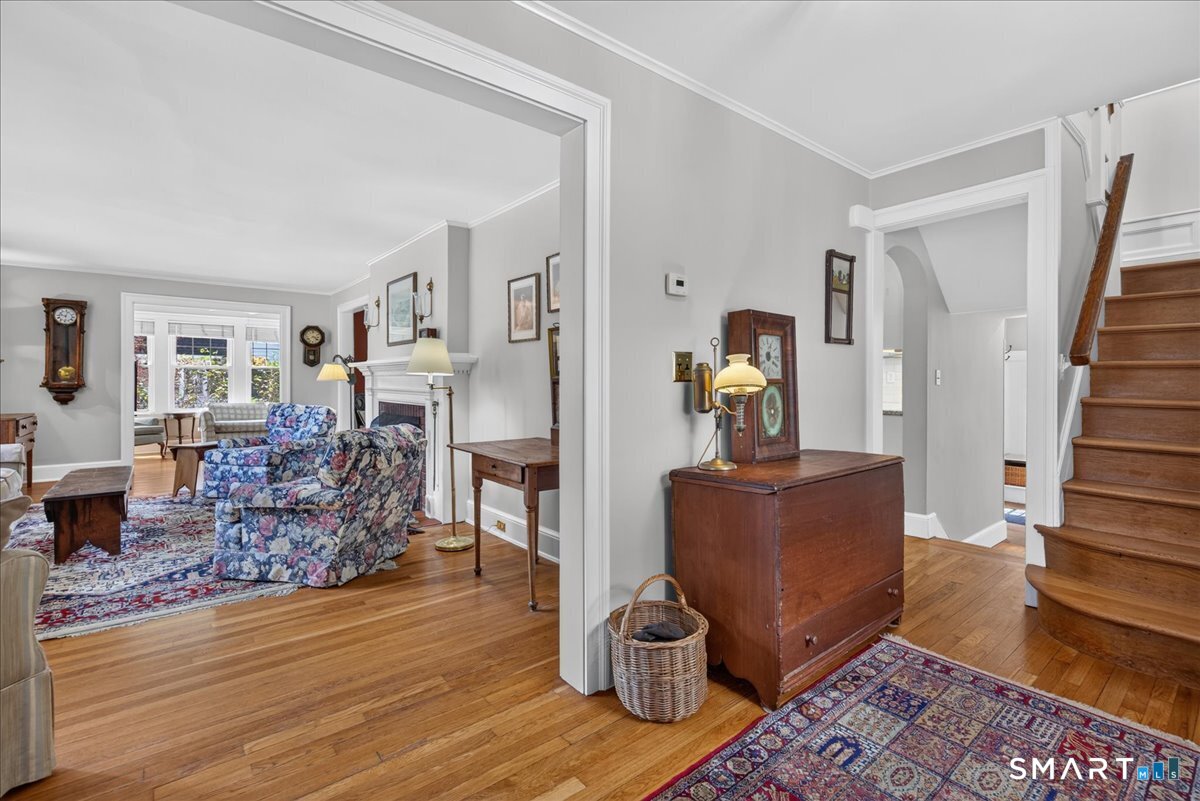 41 Greenway Street Hamden CT 06517